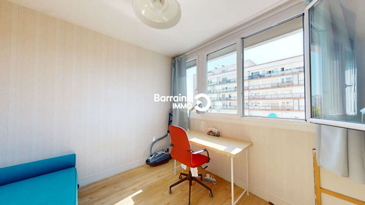 Lorient centre - appartement t3 avec grand balcon et ascenseur - photo 7