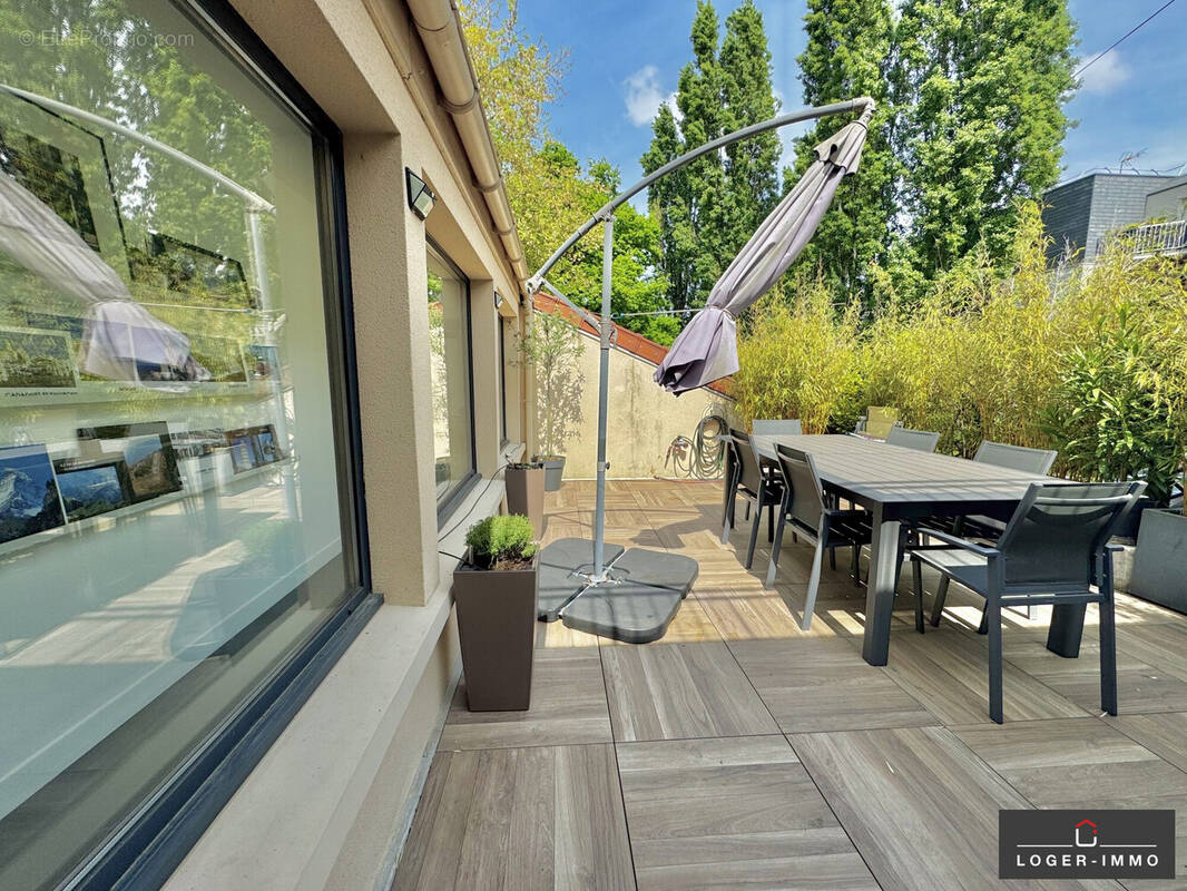 Maison à LE PERREUX-SUR-MARNE