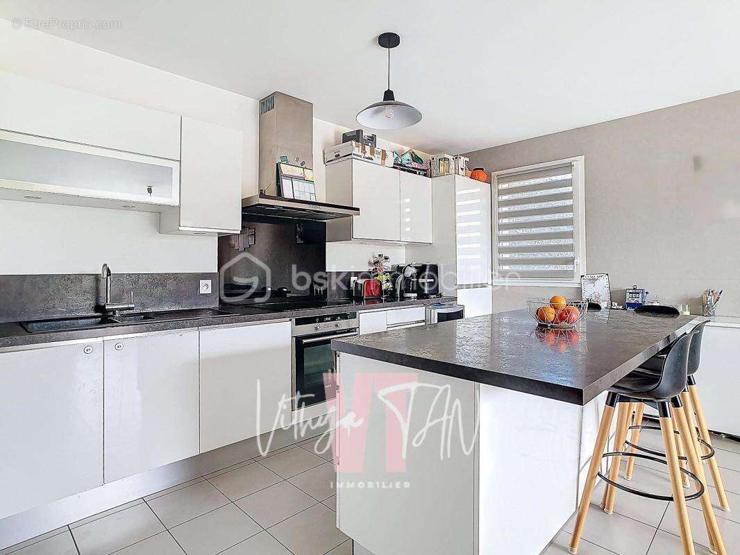 Appartement à MONTEVRAIN