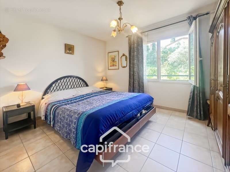 Appartement à HYERES