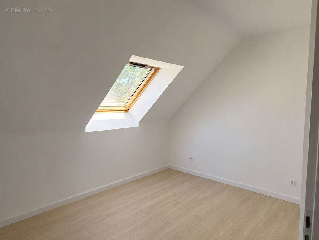 Maison à LOCMINE