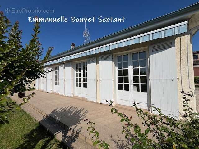Bergerac, plain-pied, quartier calme, jardin clos, garage, commodités à pied - photo 2