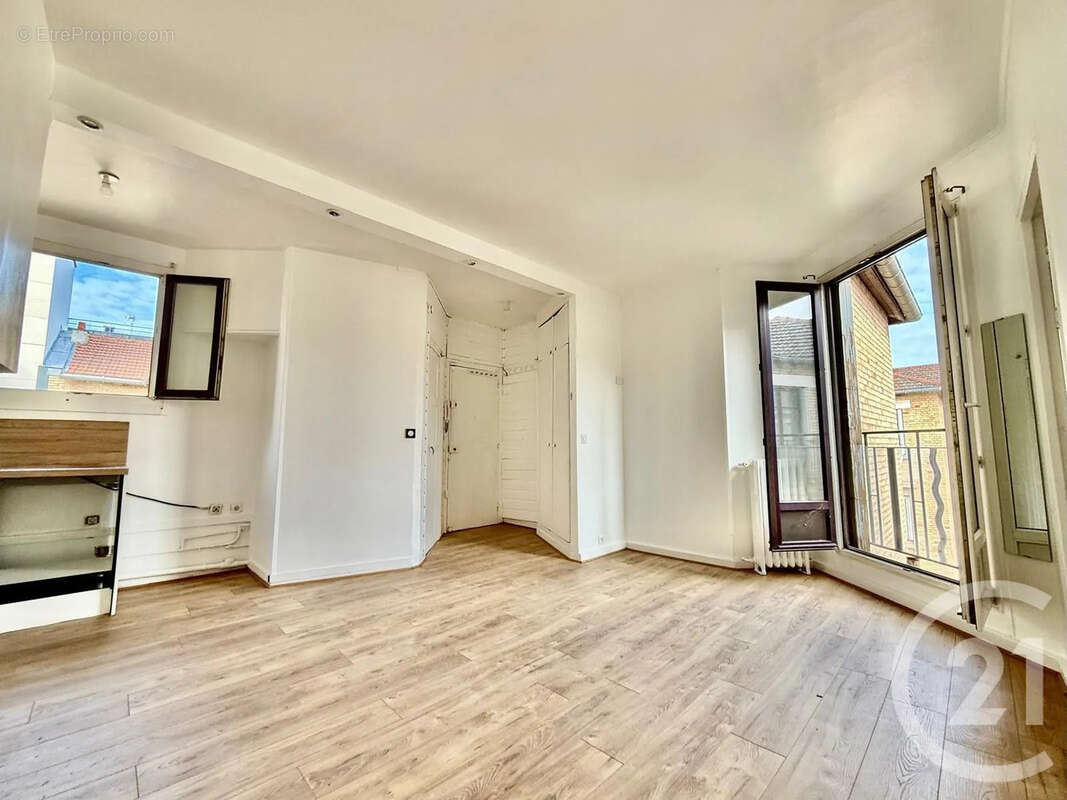 Appartement à CLICHY