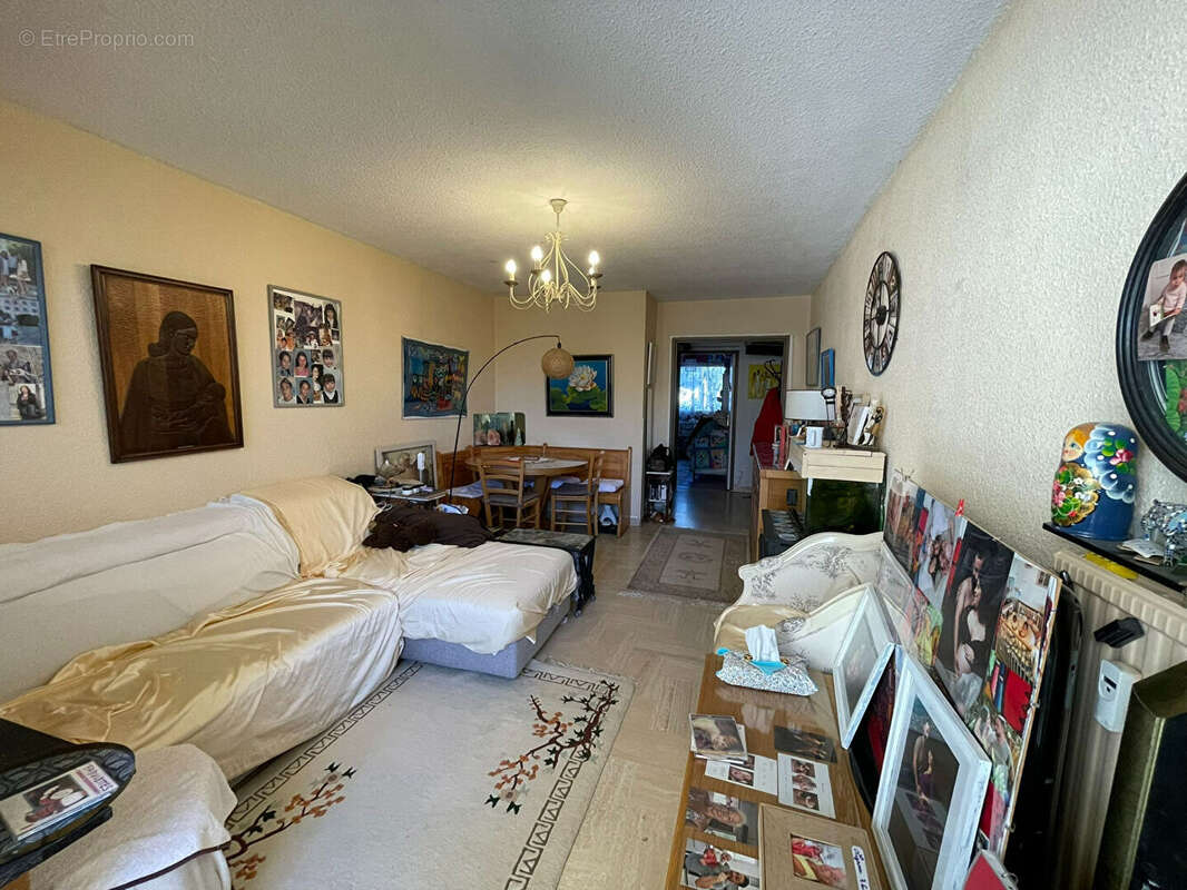 Appartement à LE CANNET