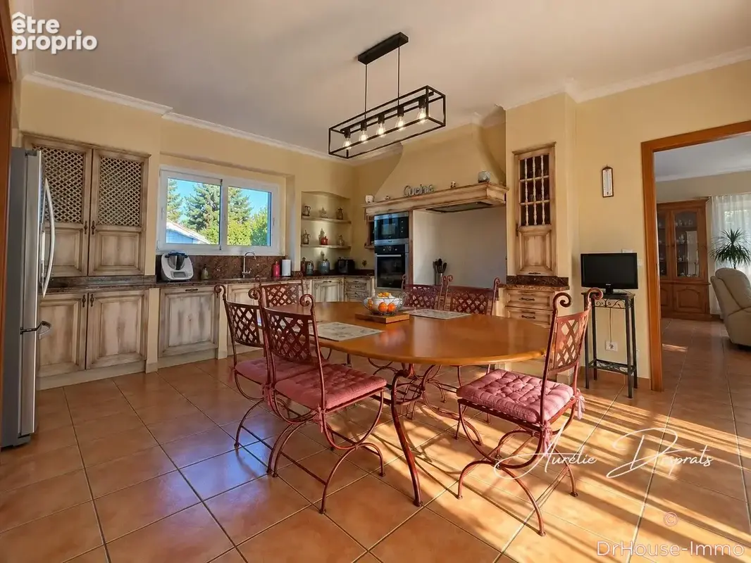 Maison 5 pièces 140 m² à vendre à Rabastens (81800) - photo 2