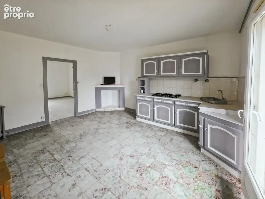 Maison à vendre 4 pièces SAVIGNY EN REVERMONT (71) - photo 3