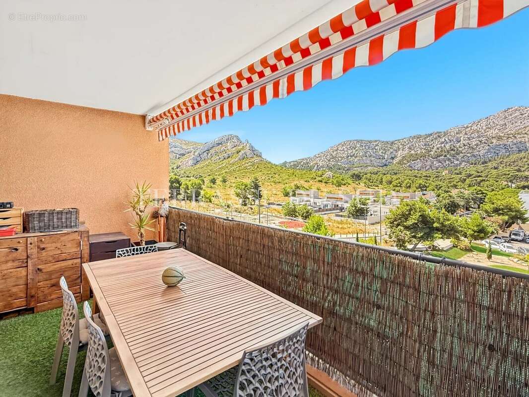 Appartement à MARSEILLE-9E