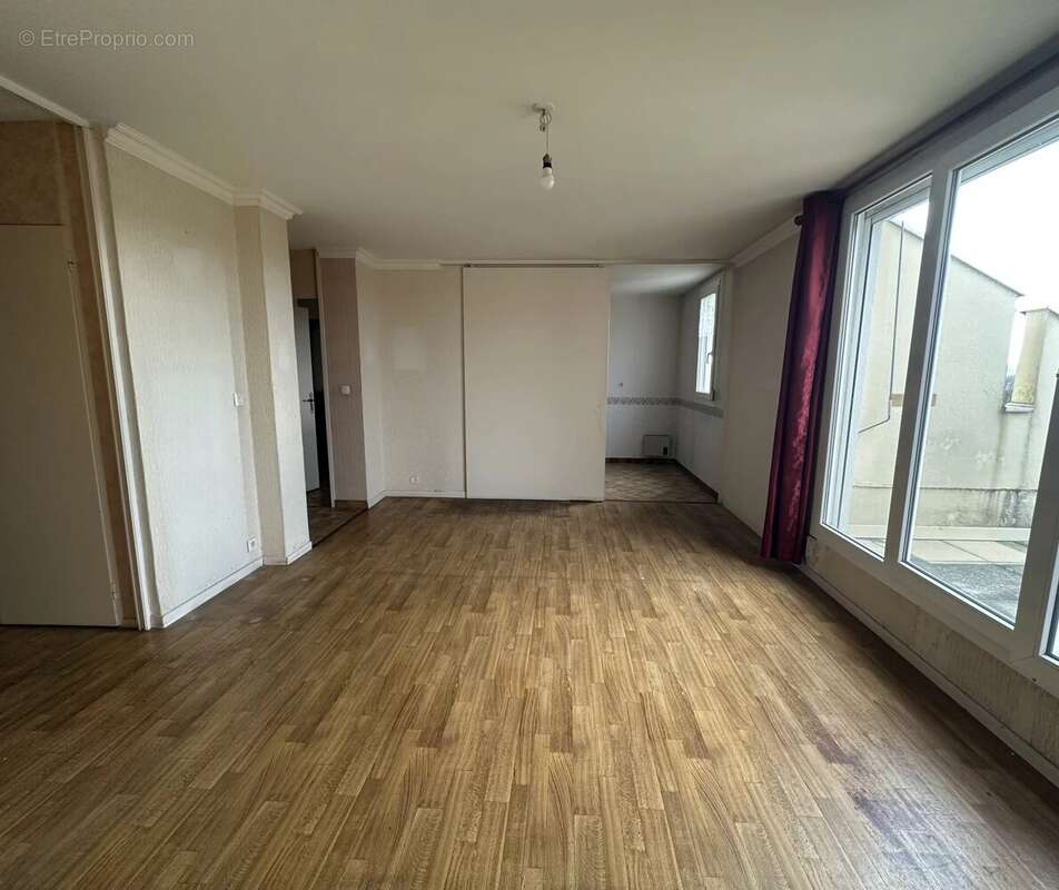 Appartement à TALANT