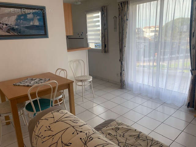 Appartement à VAUX-SUR-MER