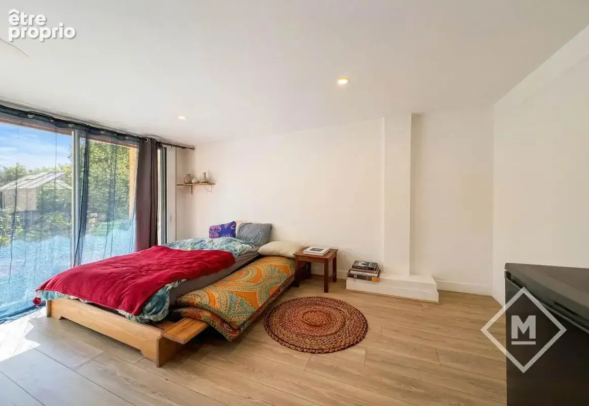 Découvrez cette jolie maison individuelle située à proximité des commodités entre les Chartreux et Montolivet - photo 27