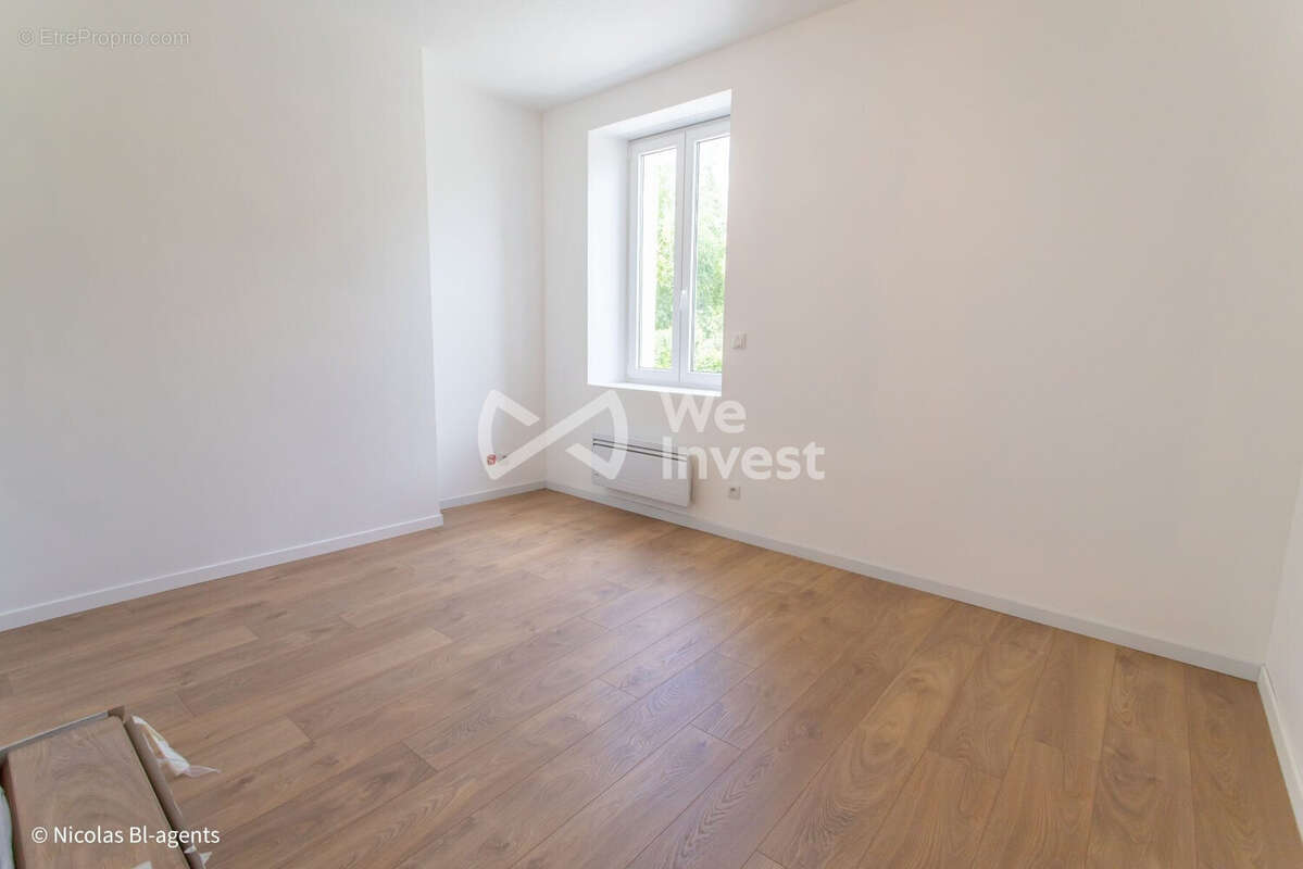 Maison à LA FERTE-MILON