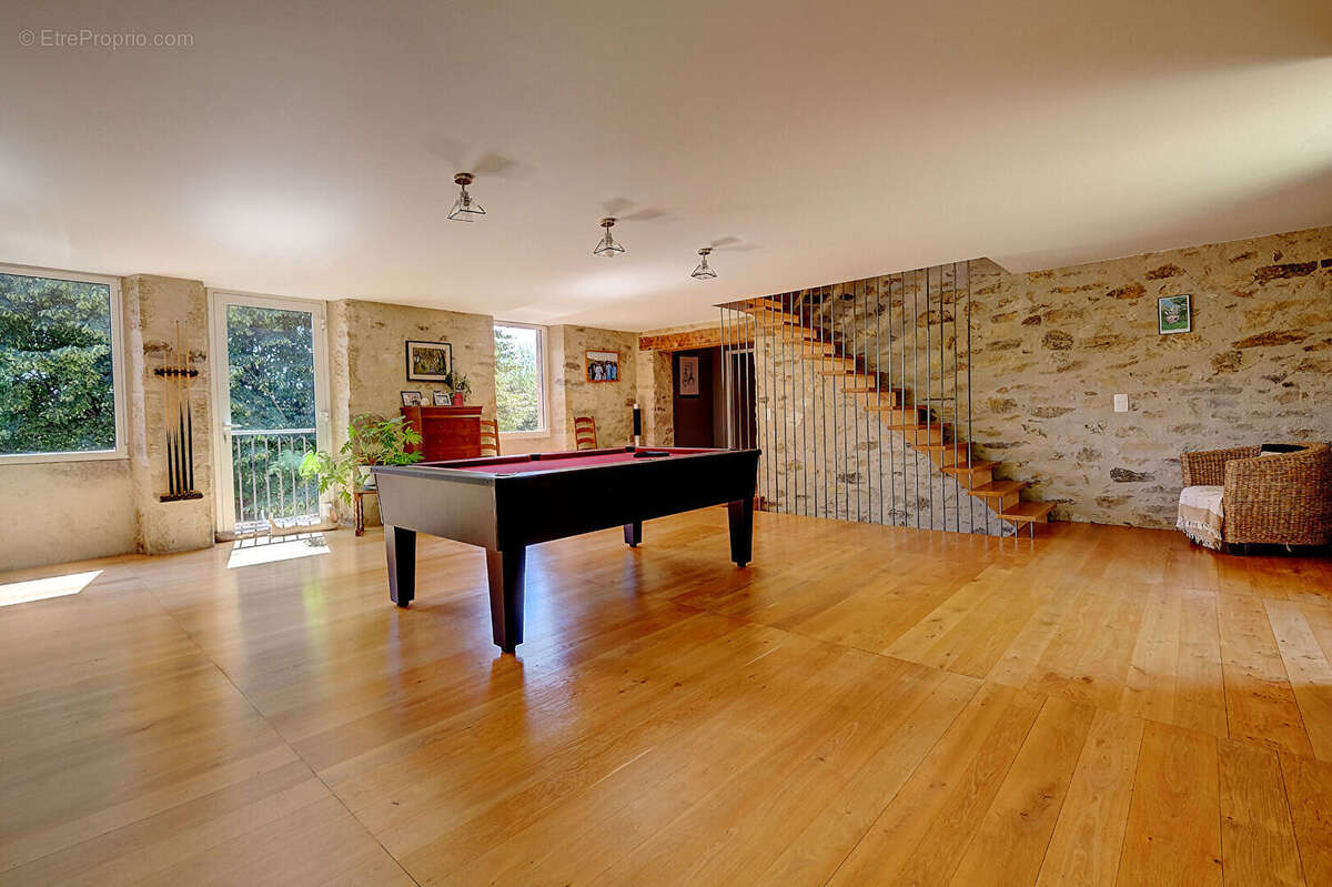 Maison à SAINT-CERE