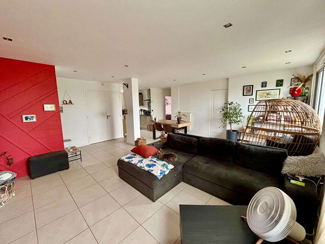 Appartement à MONTLUEL