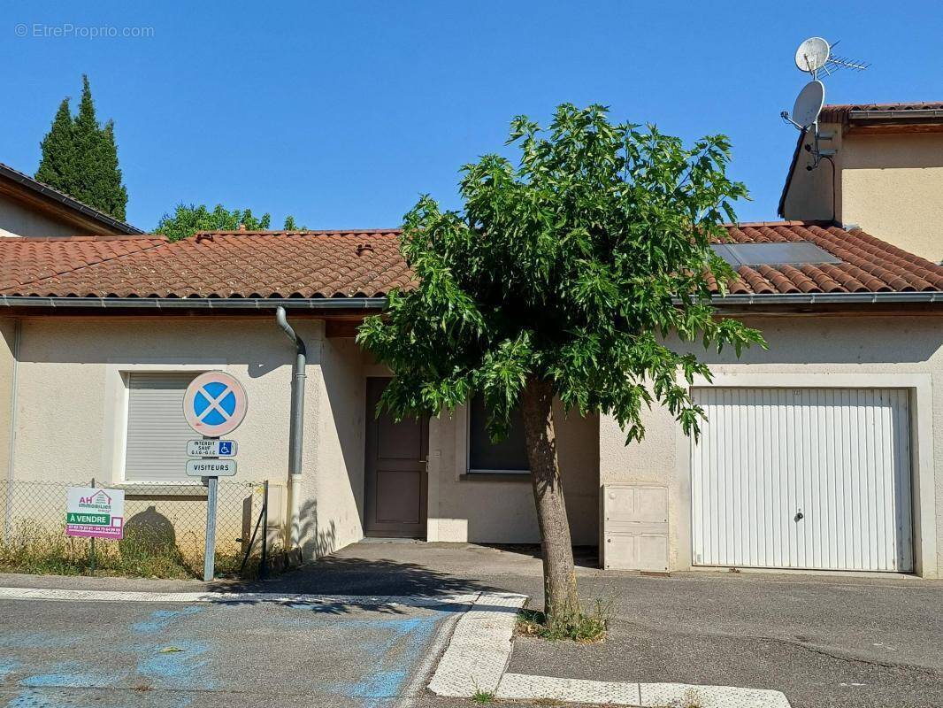 Maison à VION