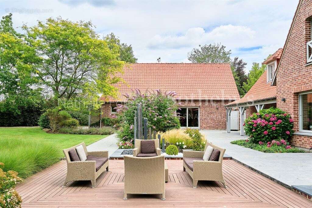 Maison à RADINGHEM-EN-WEPPES