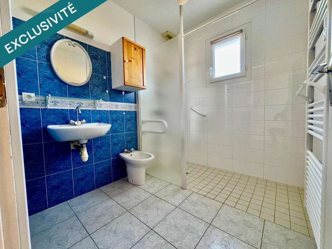Maison 74 m² à Challans  - photo 6