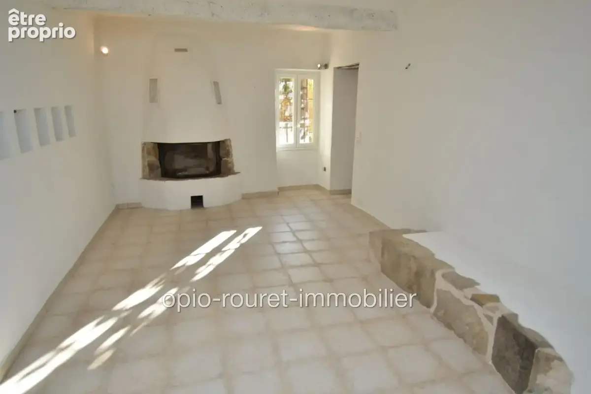 Maison 4 pièces 105 m² à vendre à Le Rouret (06650) - photo 7