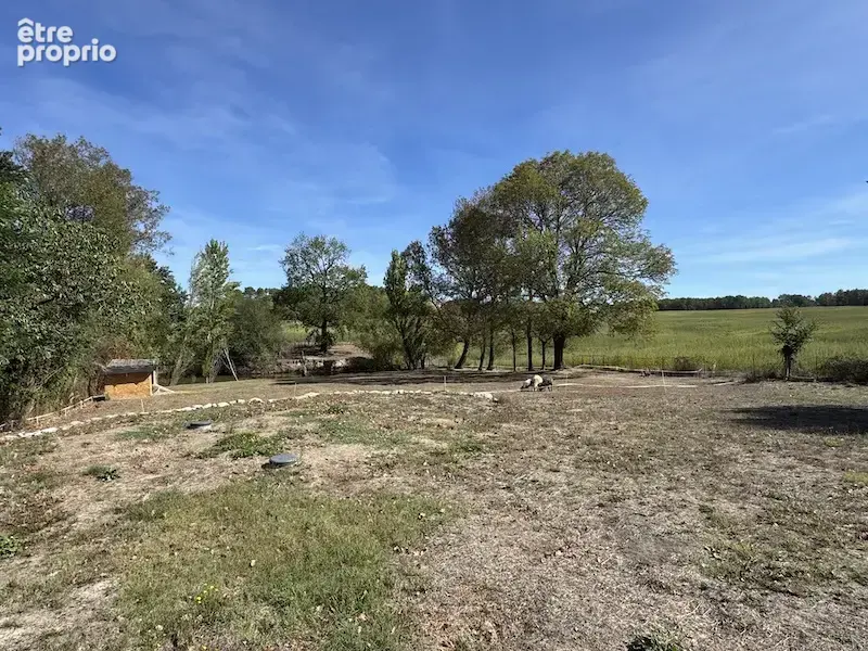 Belle grange rénovée avec grand jardin et étang - photo 10