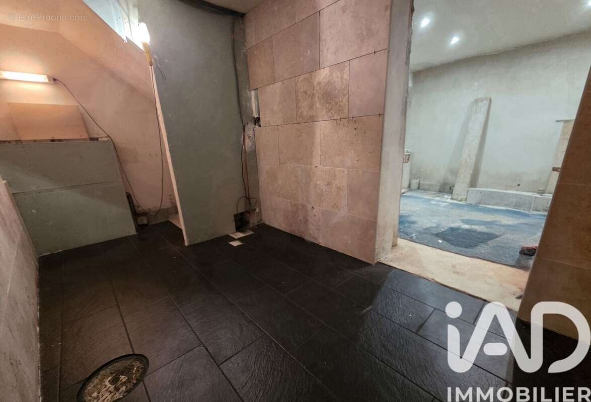 Commerce 70 m² à Louvres  - photo 6