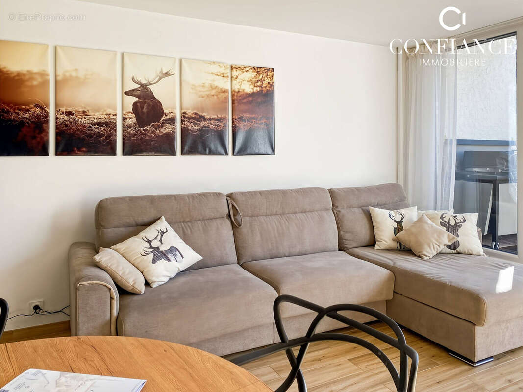 Appartement à SAINT-ETIENNE-DE-TINEE