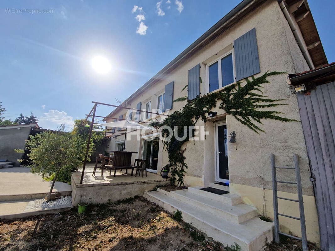 Maison à CEZAY