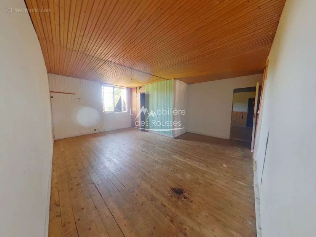 Maison à LA MOUILLE