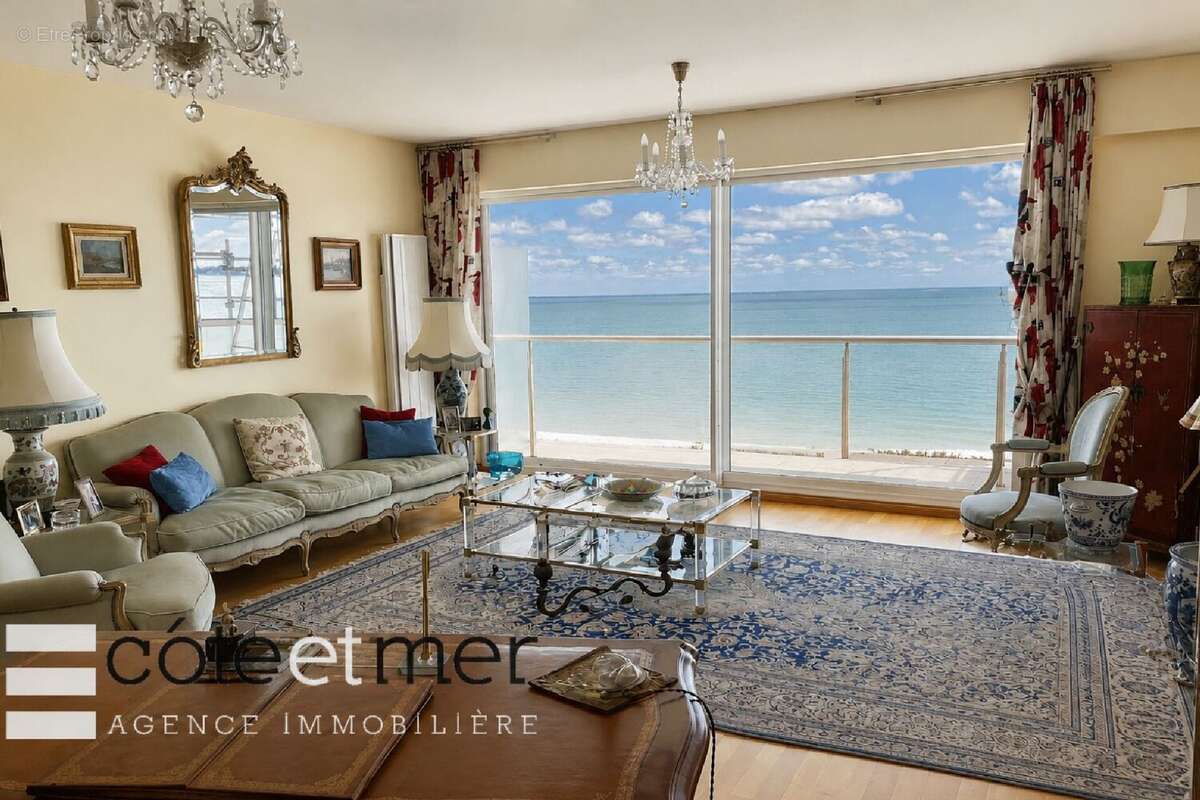 Appartement 104 m² à La Baule-Escoublac  - photo 4