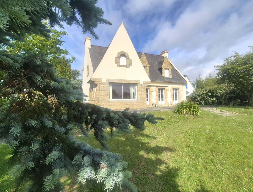 Maison à TREBEURDEN