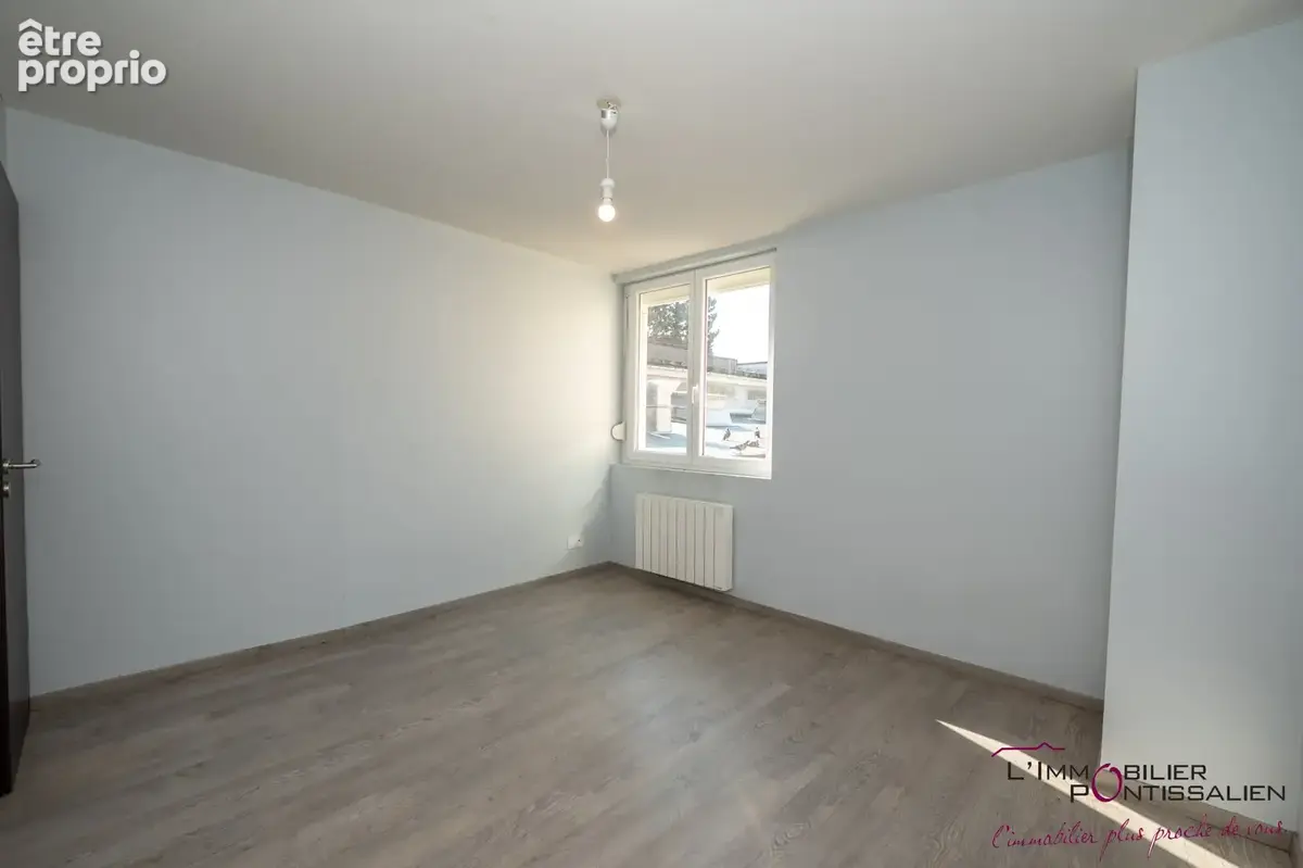 Appartement - t3 - 75m2 - centre ville - photo 13