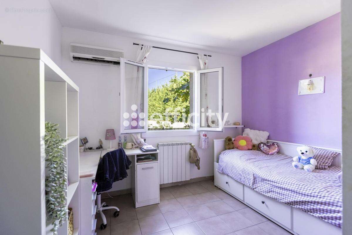 Maison à MARSEILLE-13E