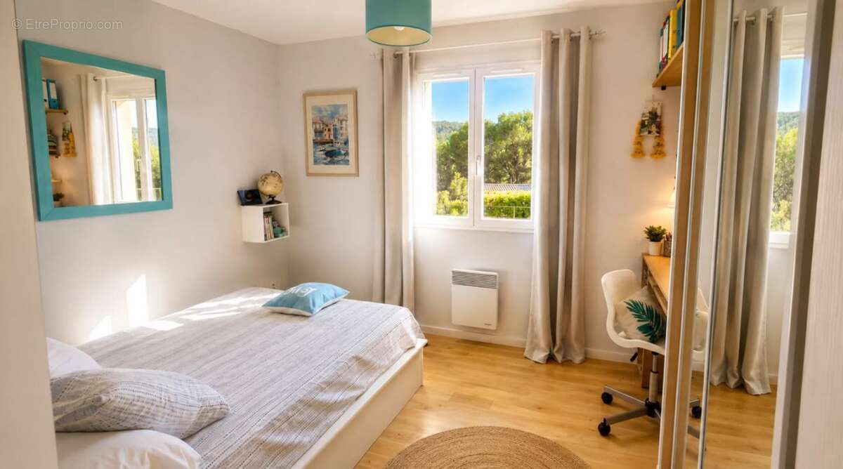 Maison 8 pièces / 100 m² / 425 000 EUR / SALERNES - photo 10