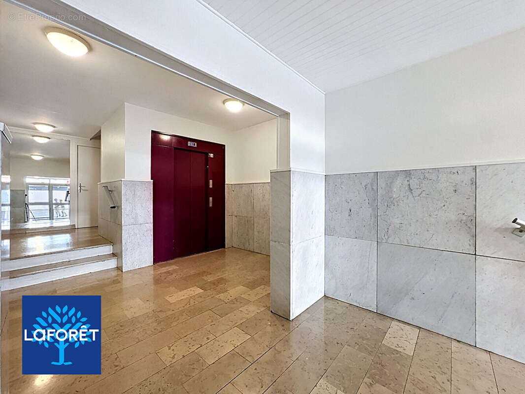 Appartement Evry-Courcouronnes 3 pièces 60m² + 2 boxes + cave - photo 11