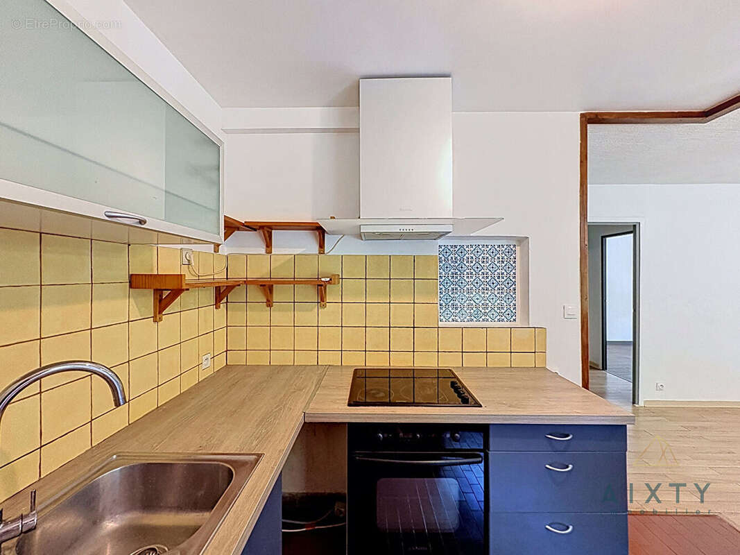 Appartement à MARSEILLE-7E