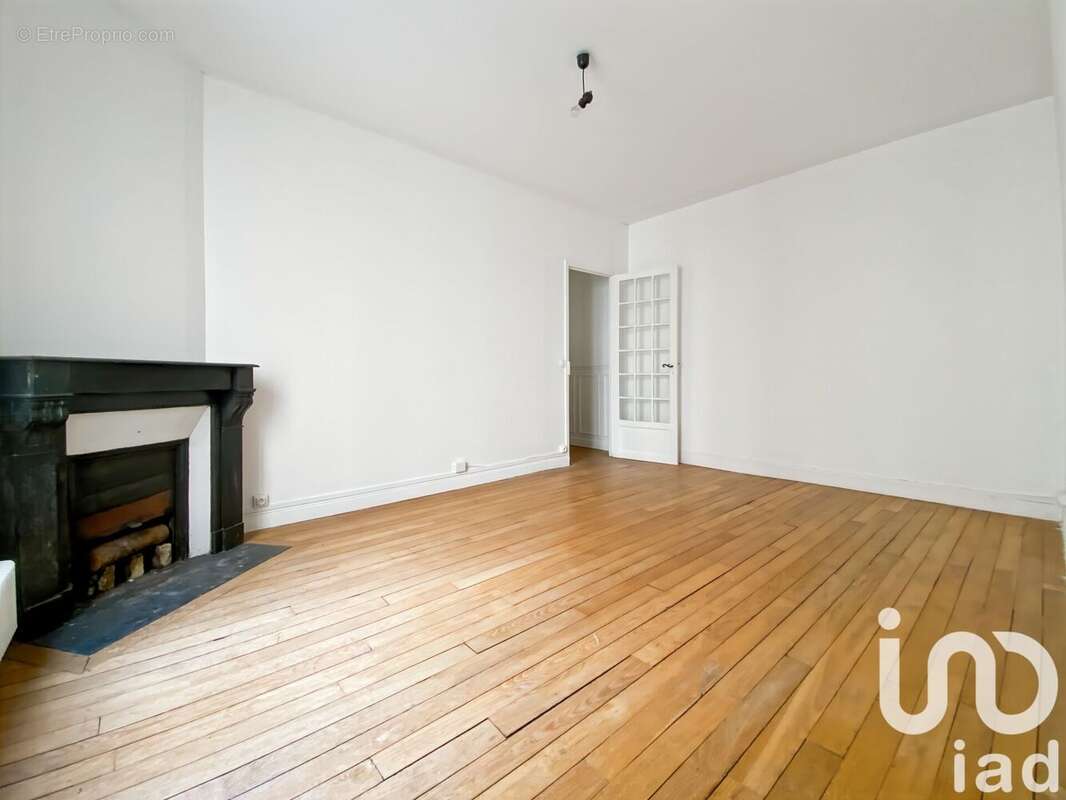 Photo 7 - Appartement à PARIS-11E