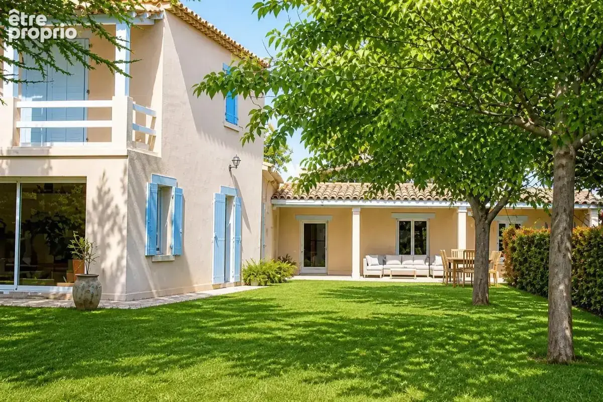 Maison à REVEST-DU-BION