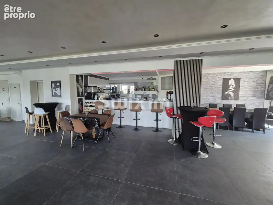 Local commercial - photo 3