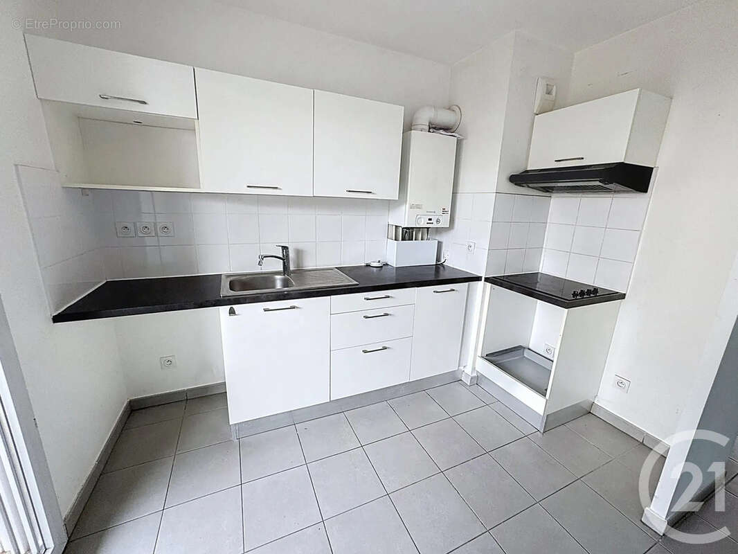 Appartement à DECINES-CHARPIEU