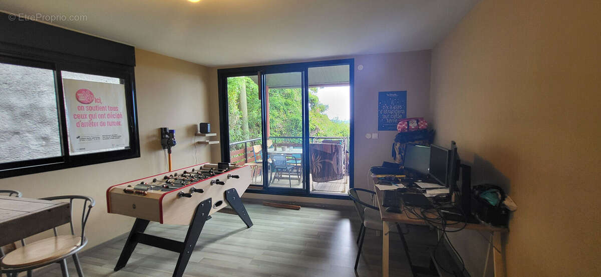 Photo 2 - Appartement à SAINT-DENIS