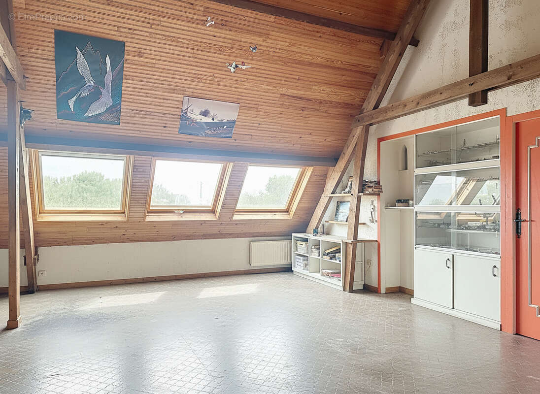 Maison à QUINEVILLE