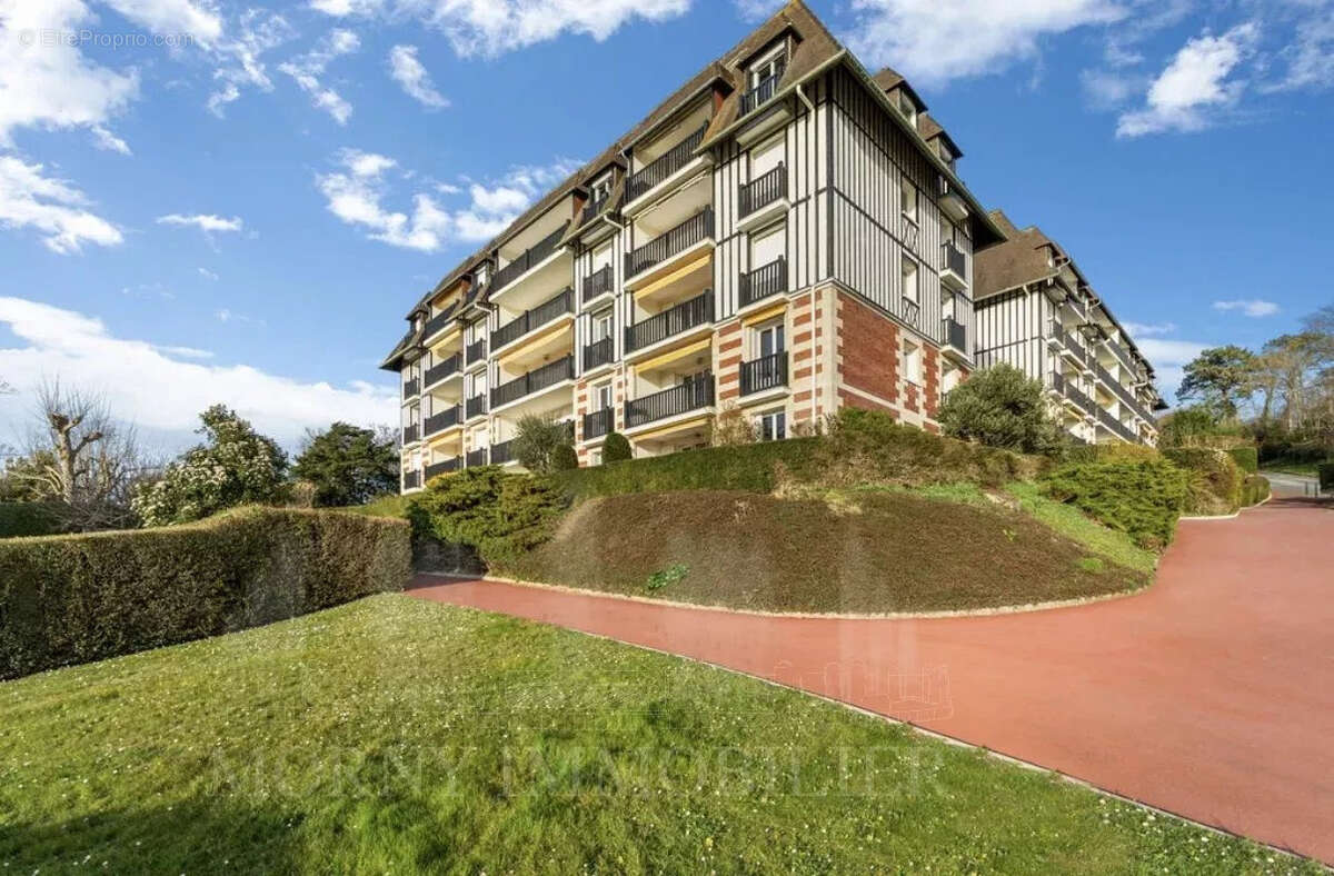 Appartement à TROUVILLE-SUR-MER