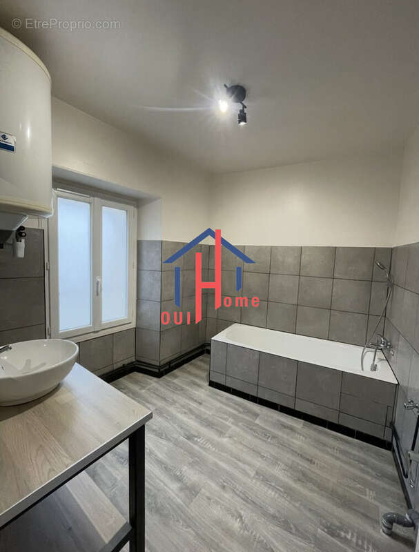 Appartement à LAUSSONNE