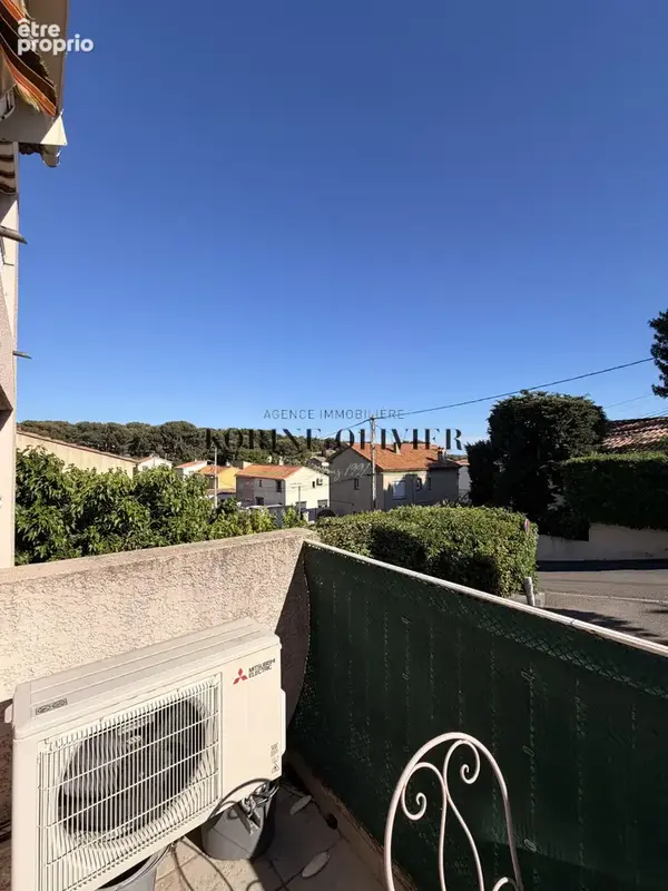 Confort de vie en bord de mer   Appartement lumineux avec balcon, parking privatif - photo 10