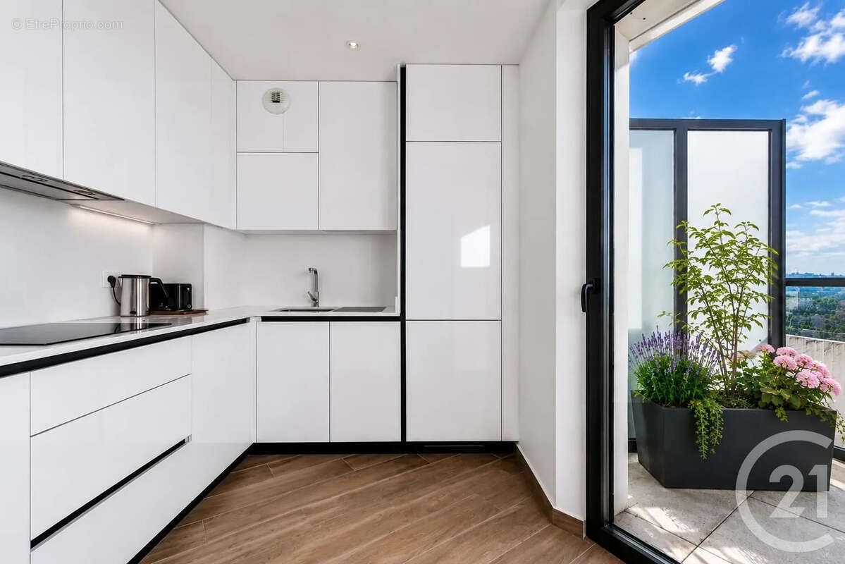 Appartement à SAINT-MAUR-DES-FOSSES