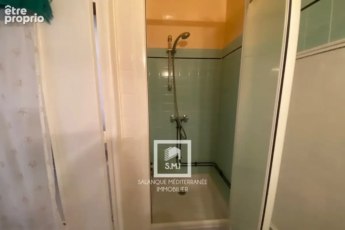 Maison 111 m² à Saint-Laurent-De-La-Salanque  - photo 8
