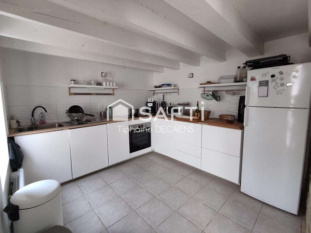 Photo 2 - Maison à FAYE-LA-VINEUSE