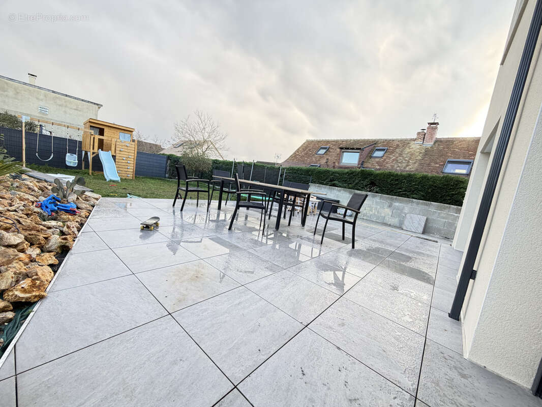 Maison à BRETTE-LES-PINS