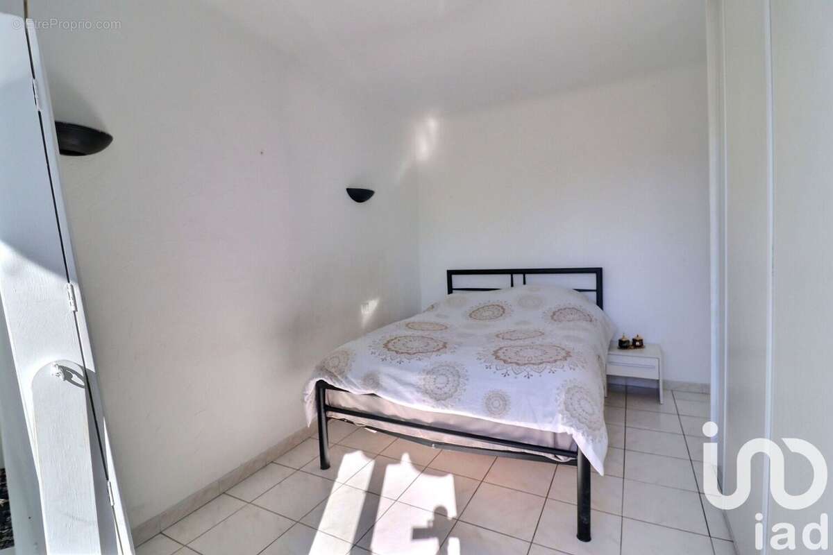 Photo 9 - Appartement à MARSEILLE-4E