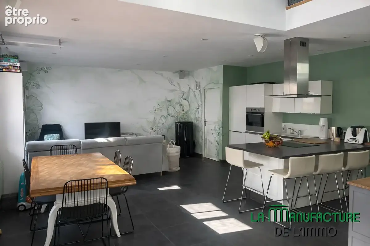 Superbe triplex - 3 chambres - 1 garage - secteur rue michelet - photo 5