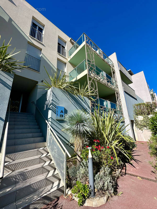 Appartement à GATTIERES