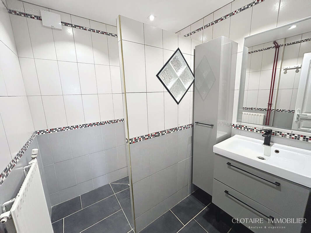 Maison à SAINT-SAUVEUR